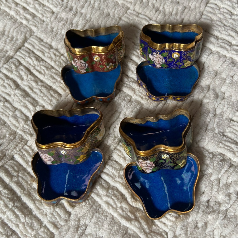 Vintage Chinese Cloisonné Enamel Gold Butterfly Trinket Boxes Set of 4 - Picture 11 of 15